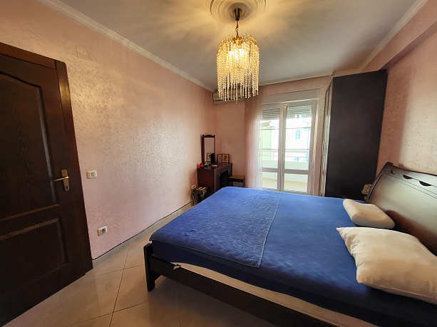 Three bedroom apartment in Rafailovici